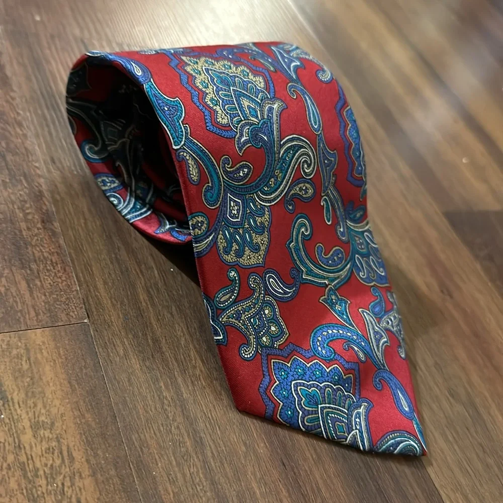 NWT Vintage Sheaf & Caber 100% Paisley Red Blue Teal Neck Tie, Original Sears